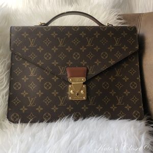 LOUIS VUITTON vintage monogram clutch/document pocket M53522